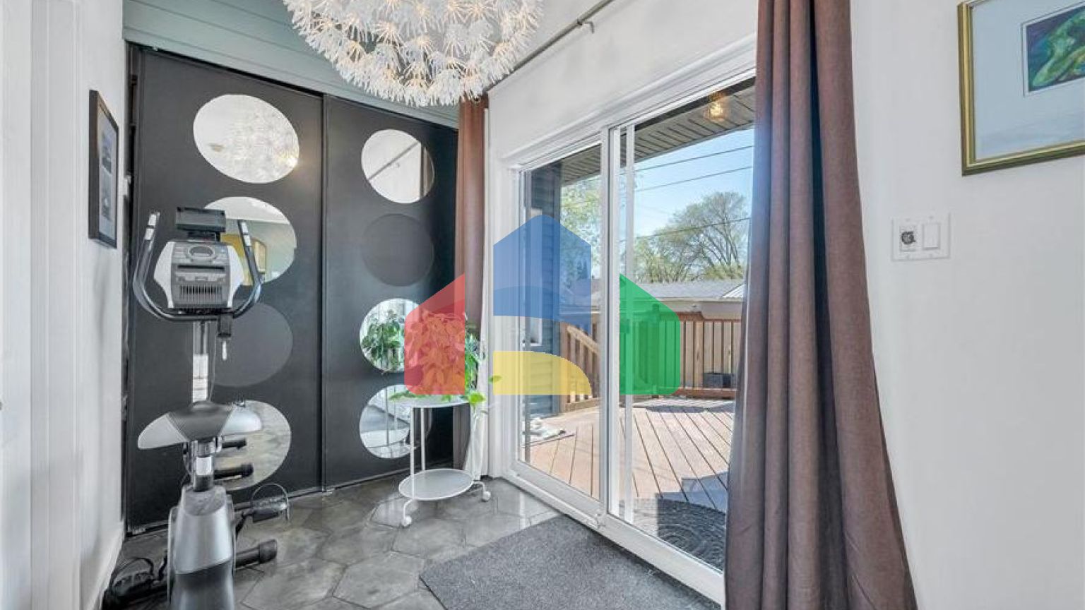 Residential - Single Family Home - Edmonton, Canada - Canada