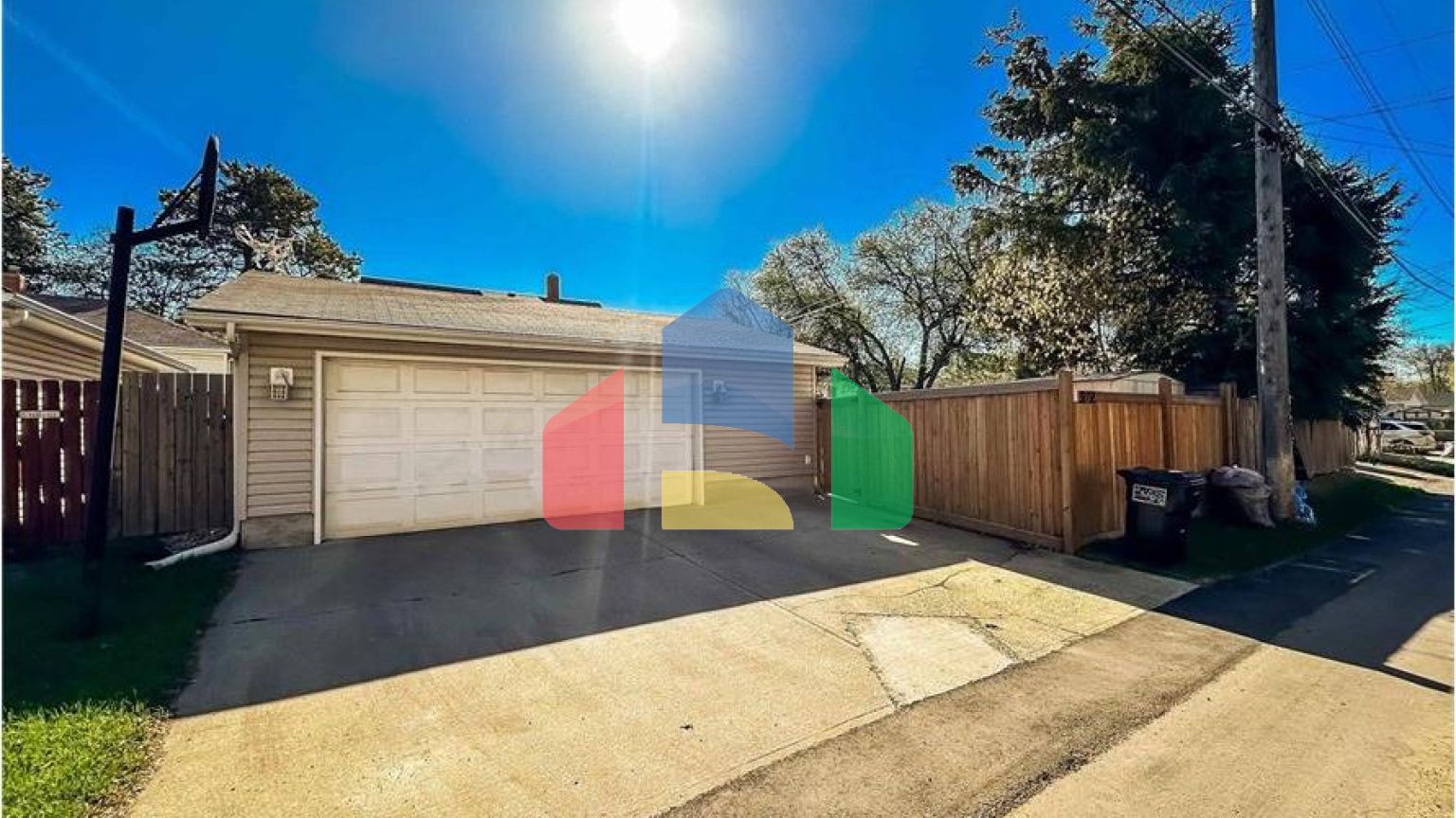 Residential - Single Family Home - Edmonton, Canada - Canada