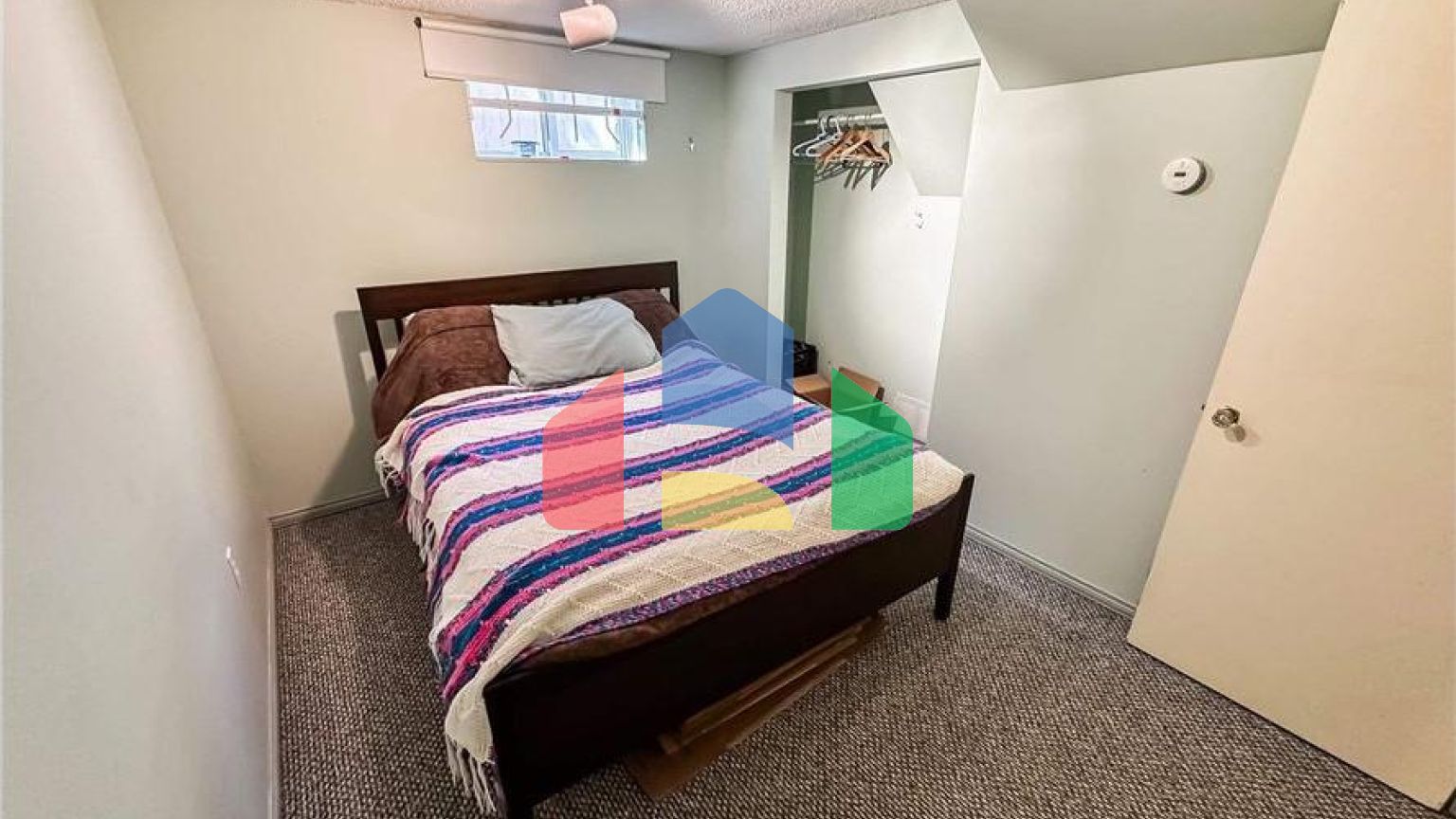 Residential - Single Family Home - Edmonton, Canada - Canada