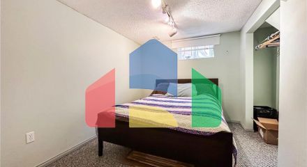 Residential - Single Family Home - Edmonton, Canada - Canada