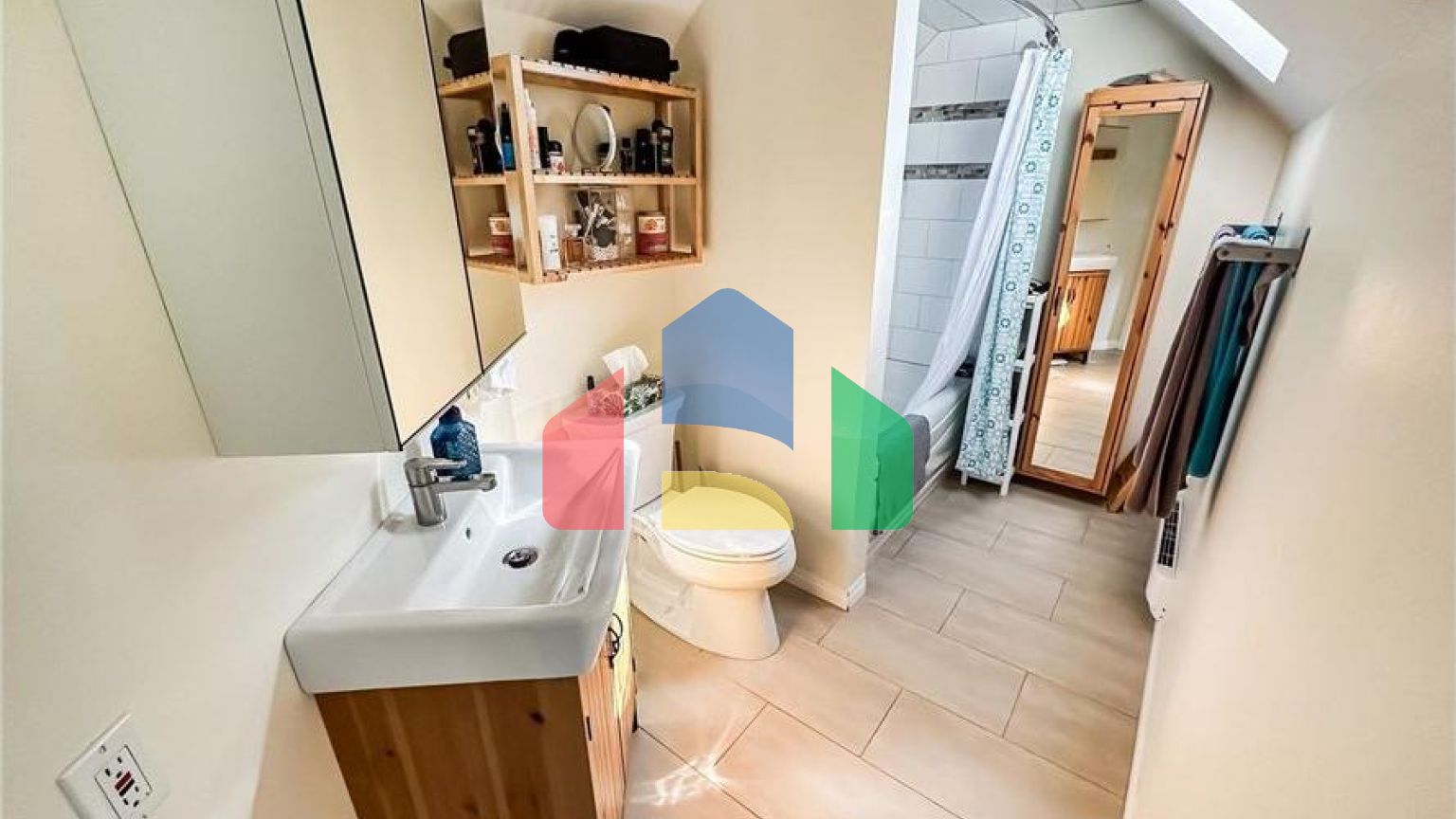 Residential - Single Family Home - Edmonton, Canada - Canada