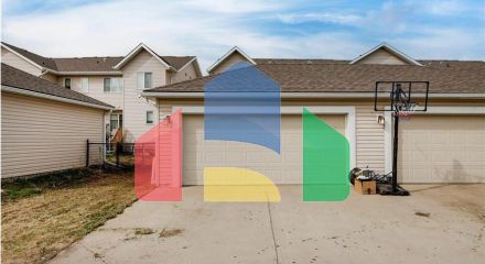 Residential - Single Family Home - Edmonton, Canada - Canada