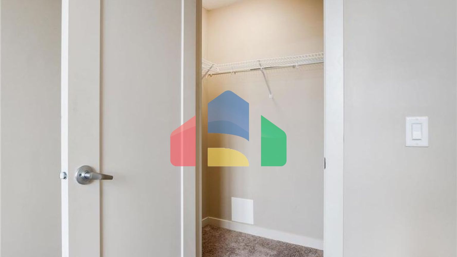 Residential - Single Family Home - Edmonton, Canada - Canada