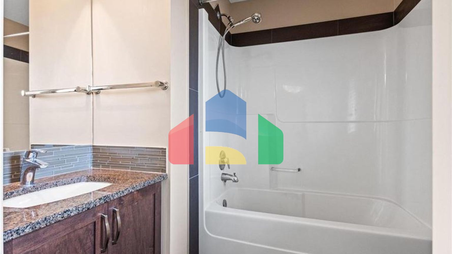 Residential - Single Family Home - Edmonton, Canada - Canada