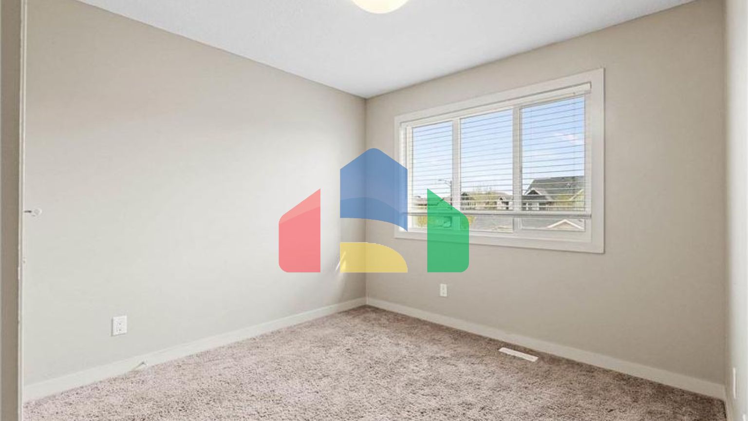 Residential - Single Family Home - Edmonton, Canada - Canada