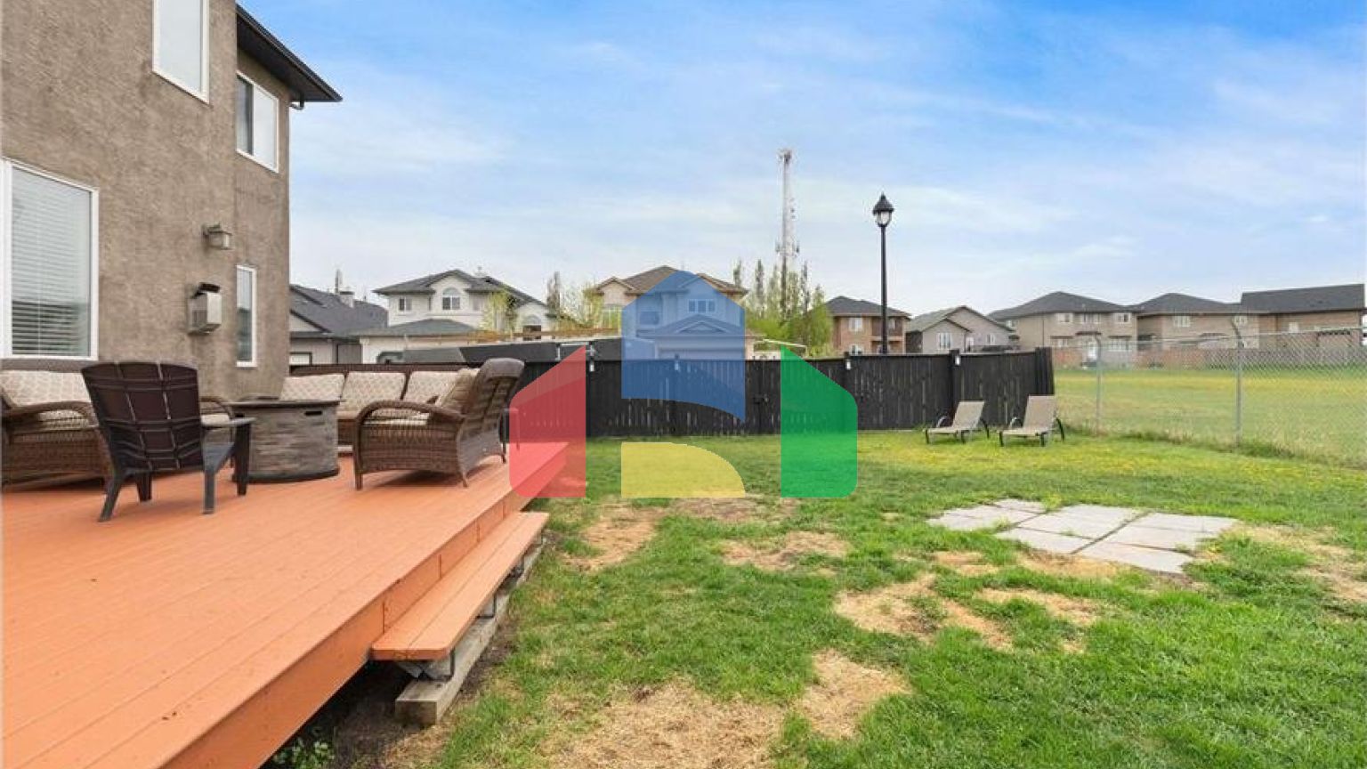 Residential - Single Family Home - Edmonton, Canada - Canada