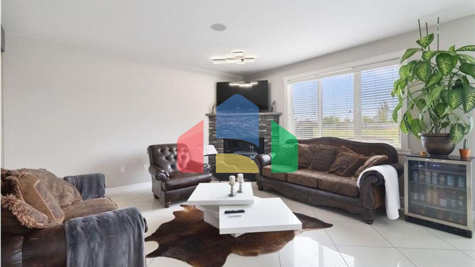 Residential - Single Family Home - Edmonton, Canada - Canada