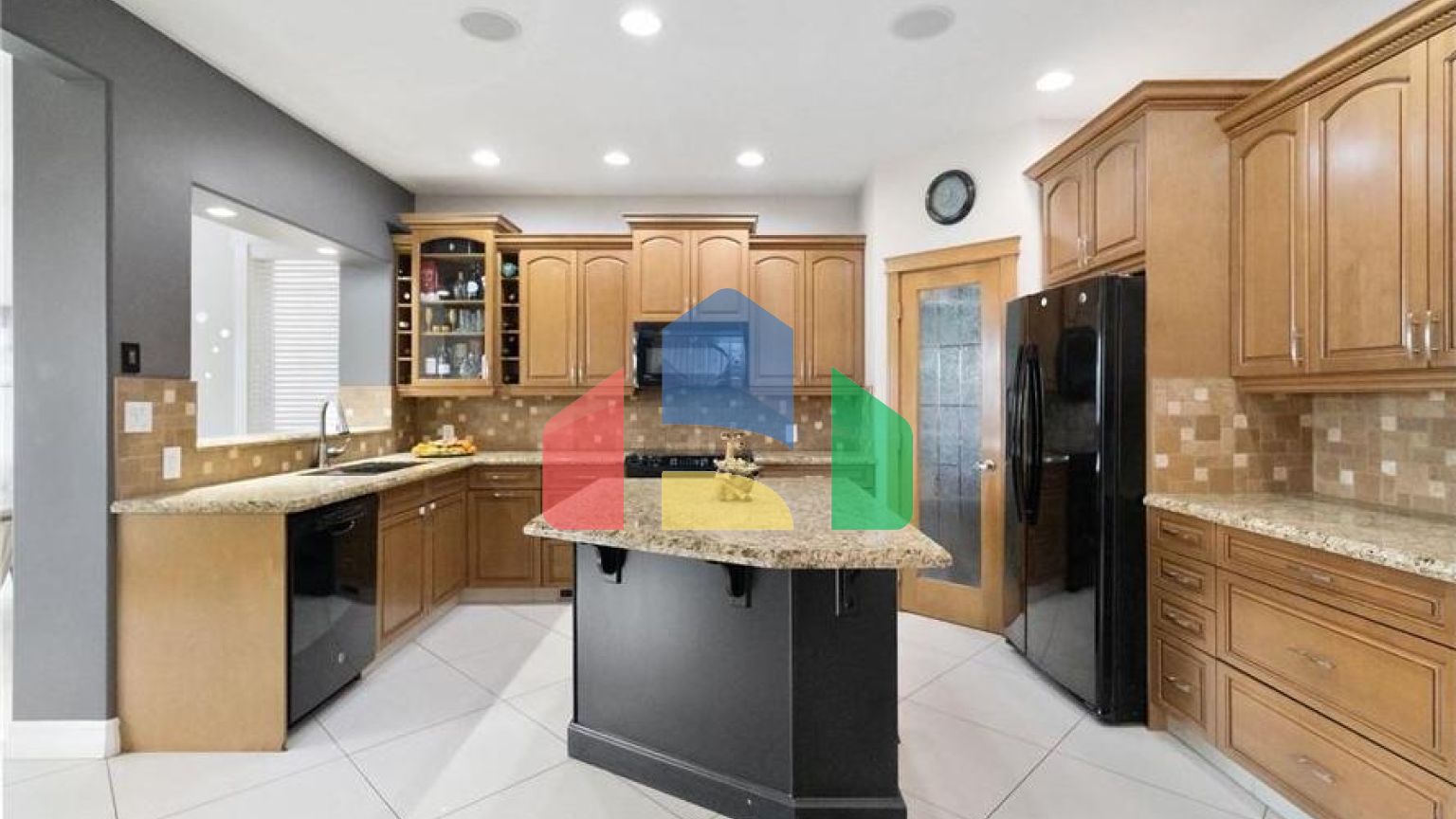 Residential - Single Family Home - Edmonton, Canada - Canada