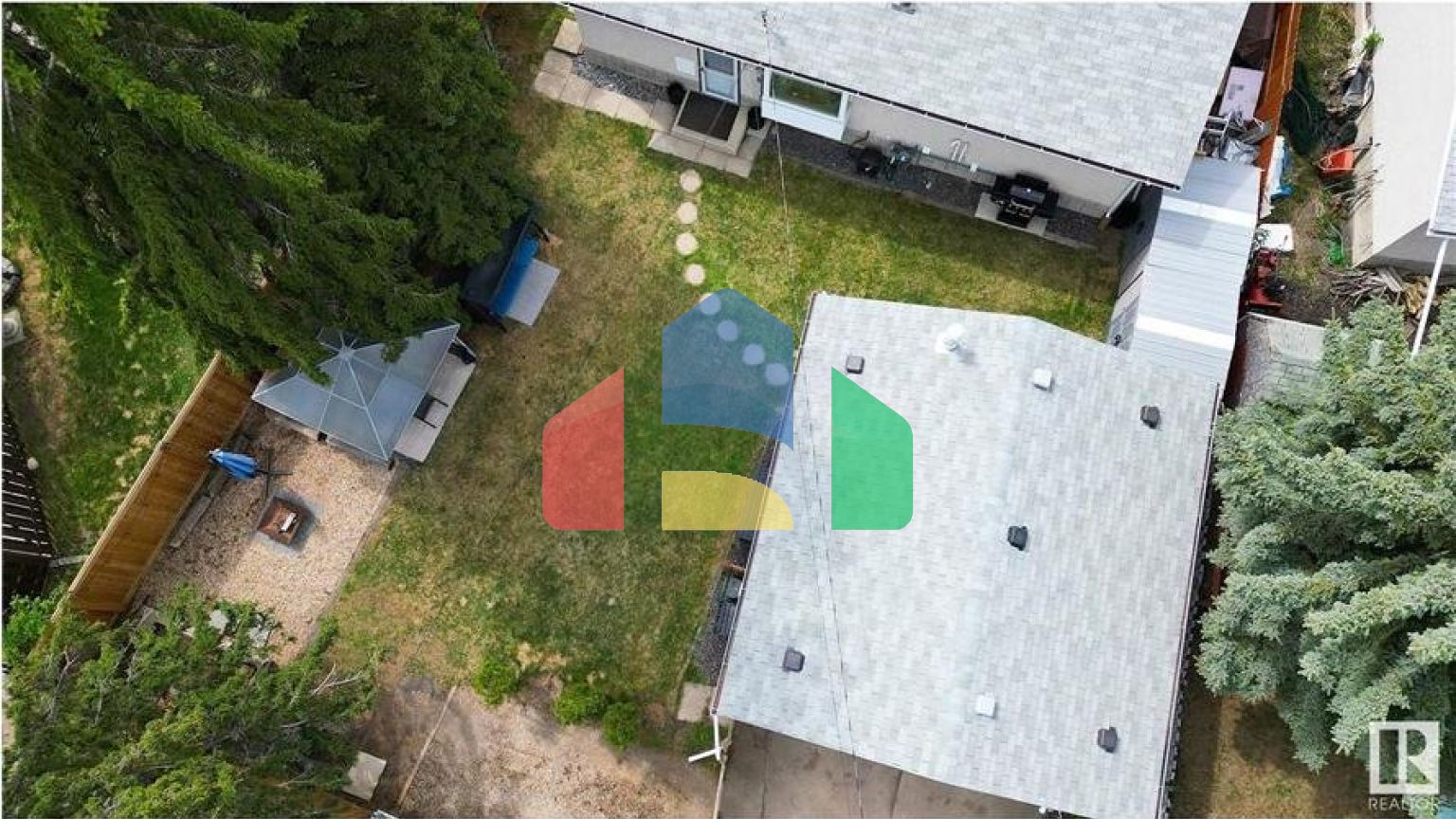 Residential - Single Family Home - Edmonton, Canada - Canada