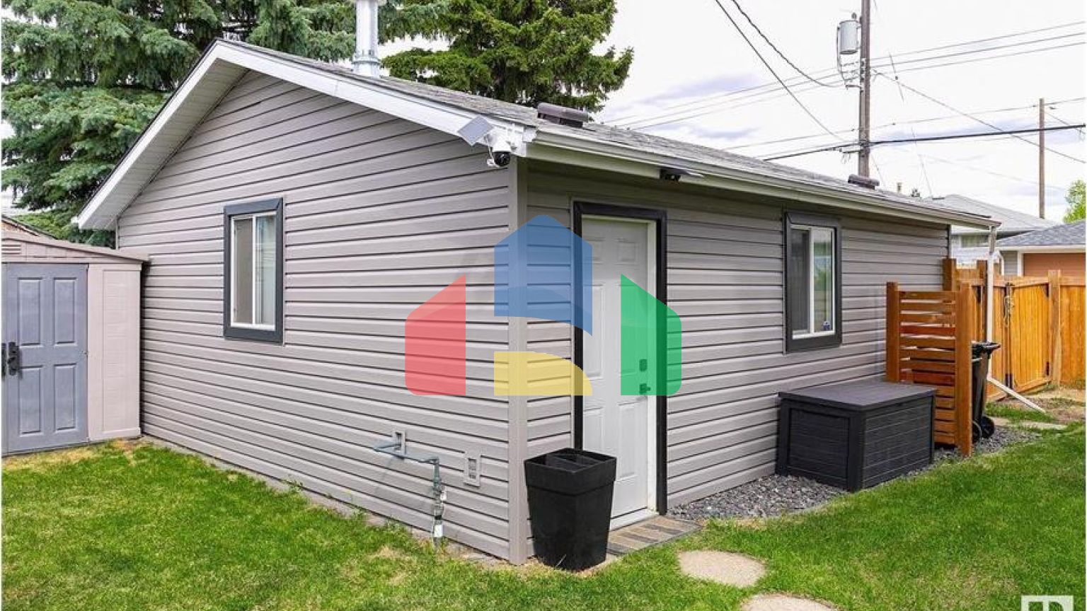 Residential - Single Family Home - Edmonton, Canada - Canada