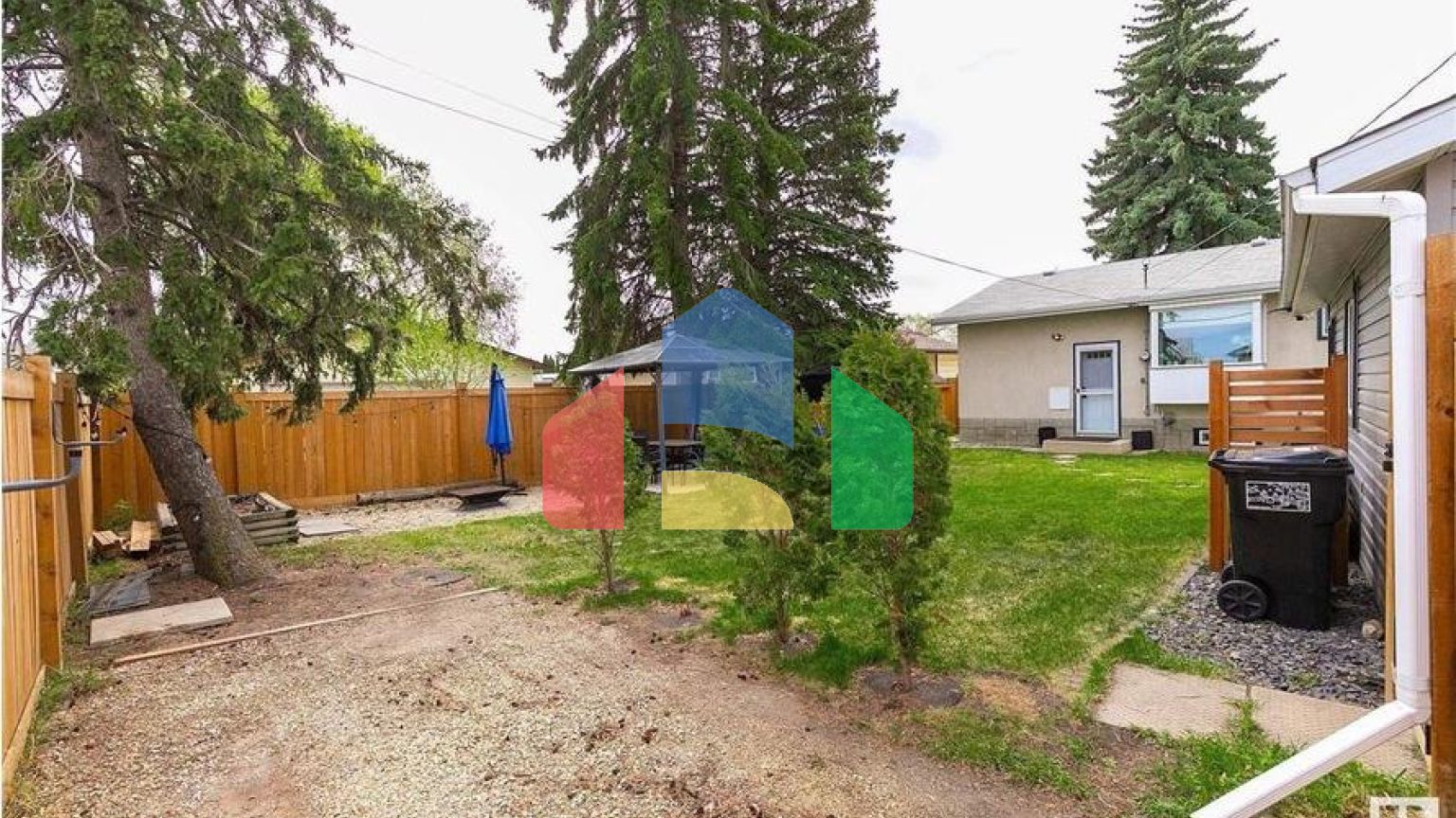 Residential - Single Family Home - Edmonton, Canada - Canada