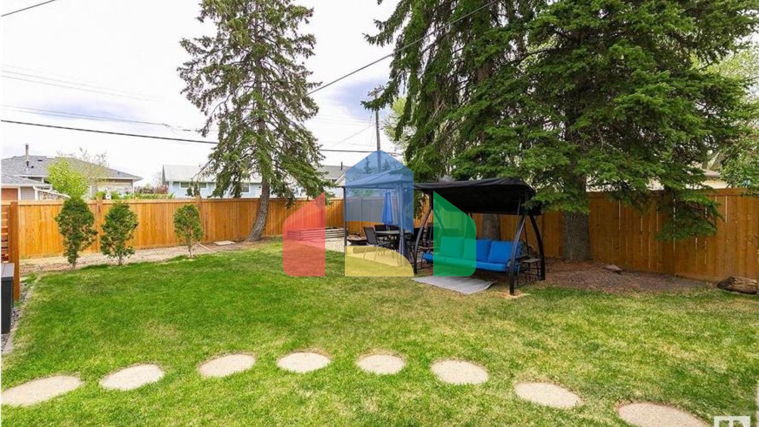 Residential - Single Family Home - Edmonton, Canada - Canada