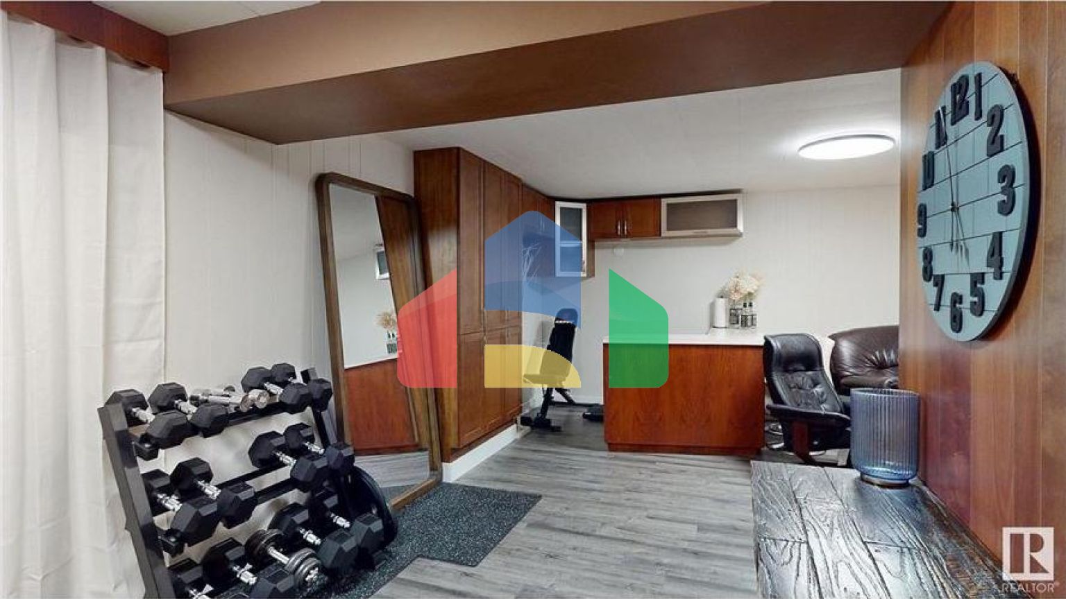 Residential - Single Family Home - Edmonton, Canada - Canada