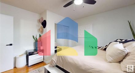 Residential - Single Family Home - Edmonton, Canada - Canada