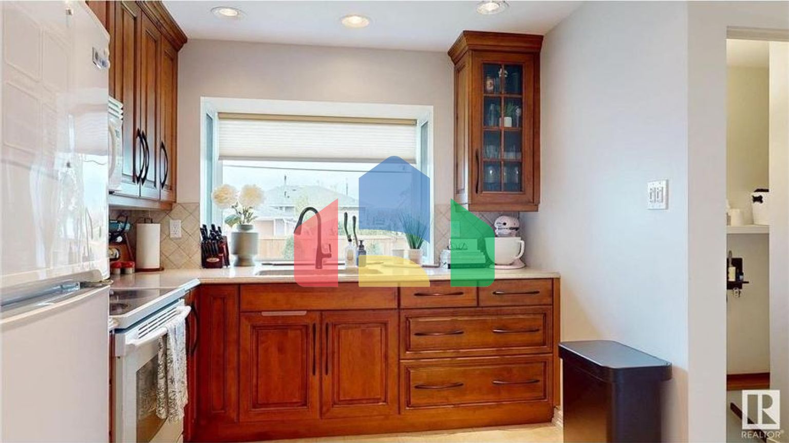 Residential - Single Family Home - Edmonton, Canada - Canada