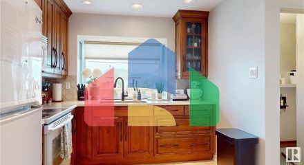 Residential - Single Family Home - Edmonton, Canada - Canada