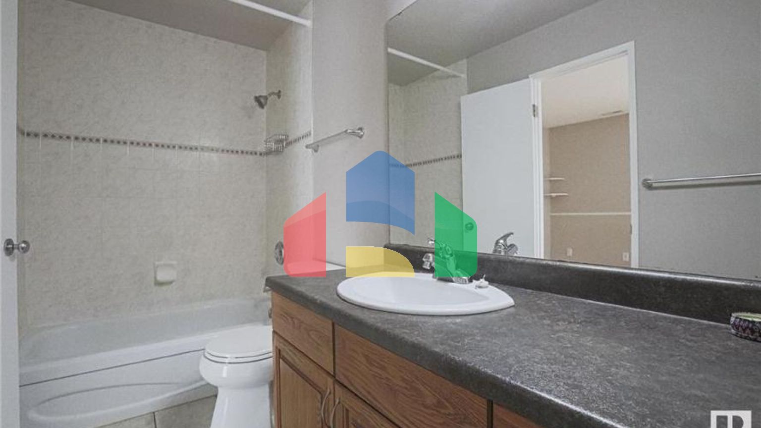 Residential - Condo/Apartment - Edmonton, Canada - Canada