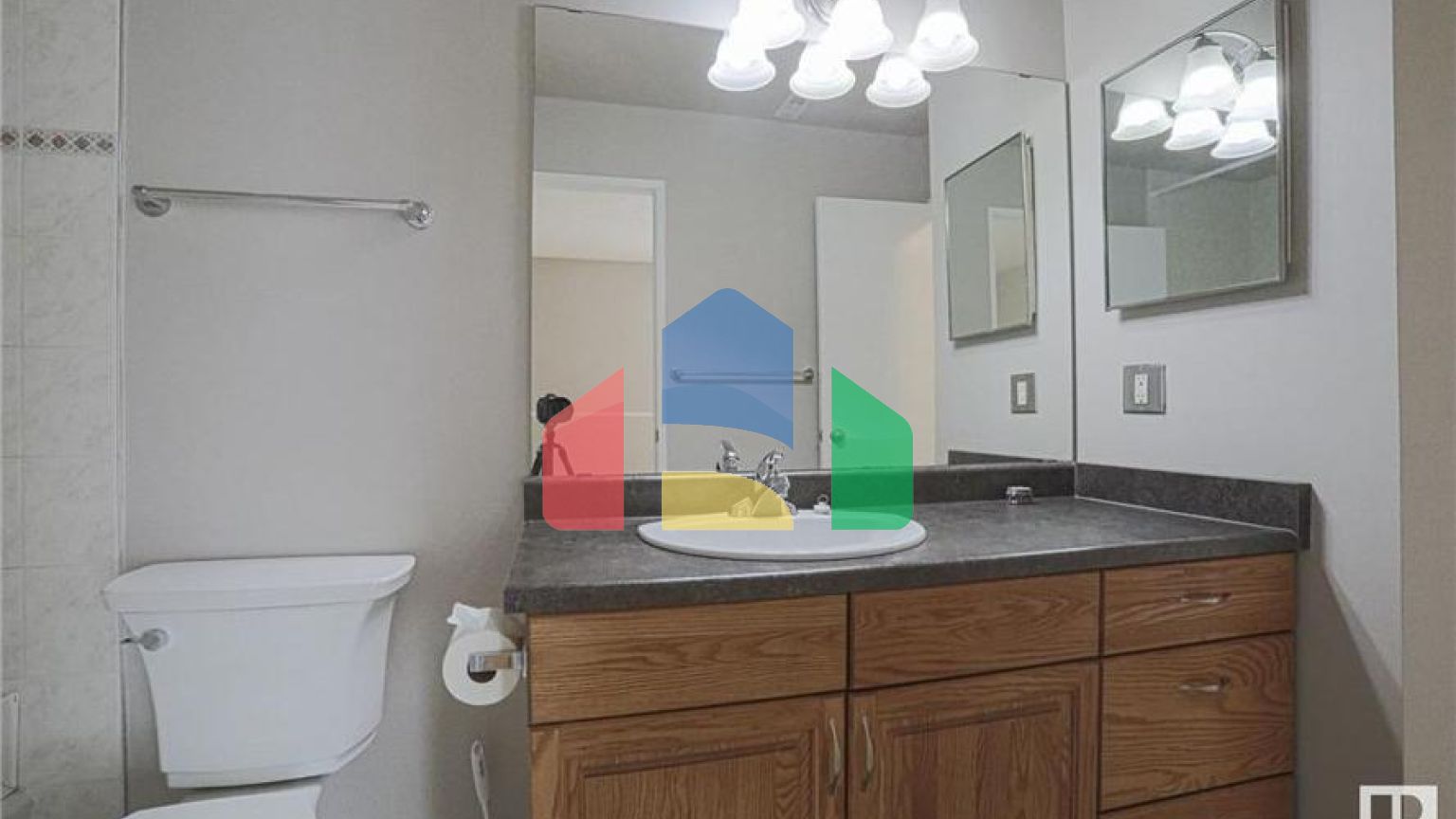 Residential - Condo/Apartment - Edmonton, Canada - Canada