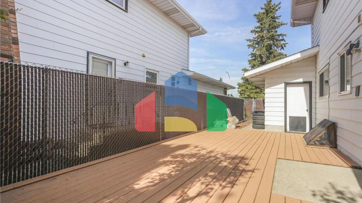 Residential - Single Family Home - Edmonton, Canada - Canada