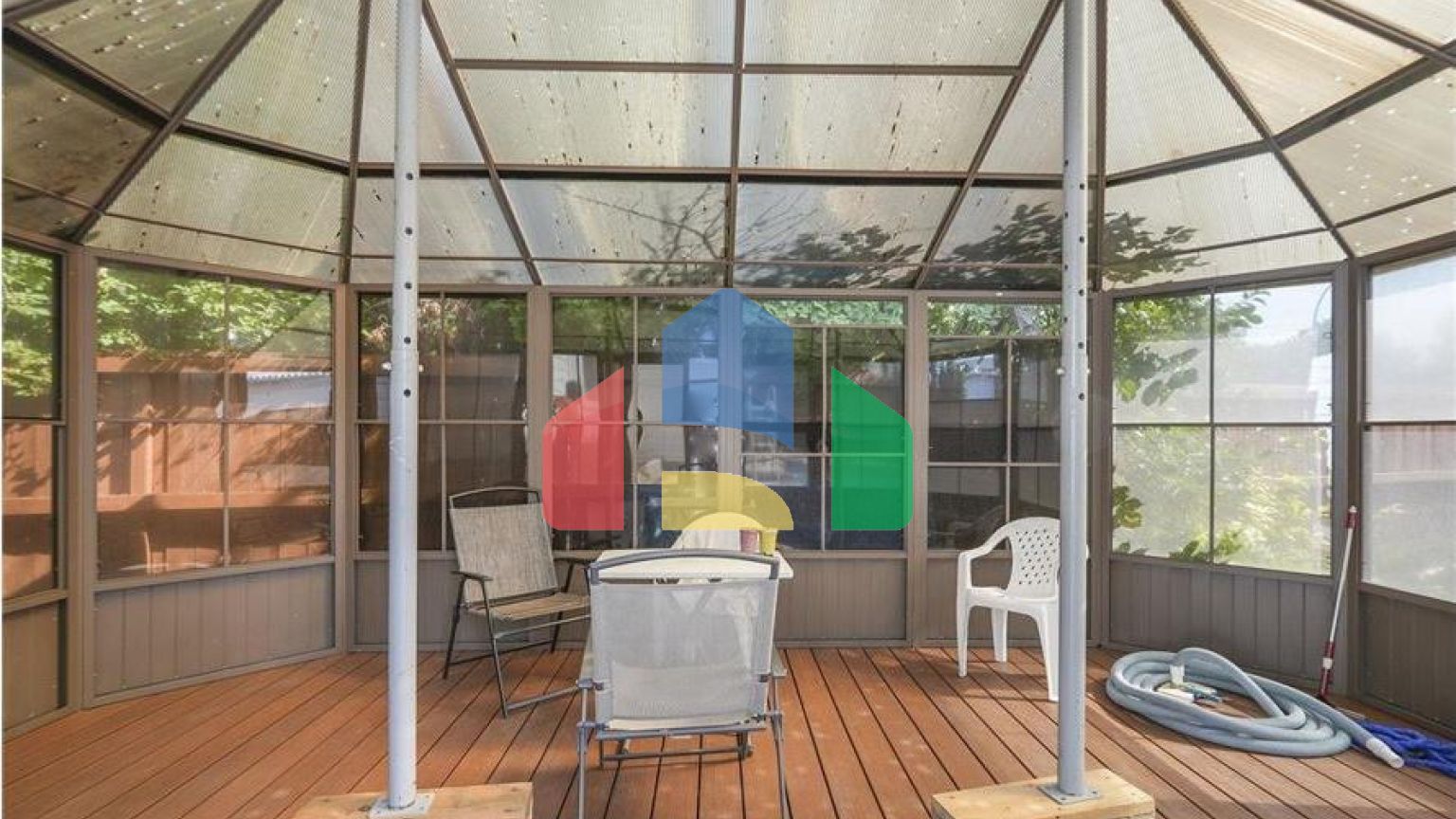 Residential - Single Family Home - Edmonton, Canada - Canada