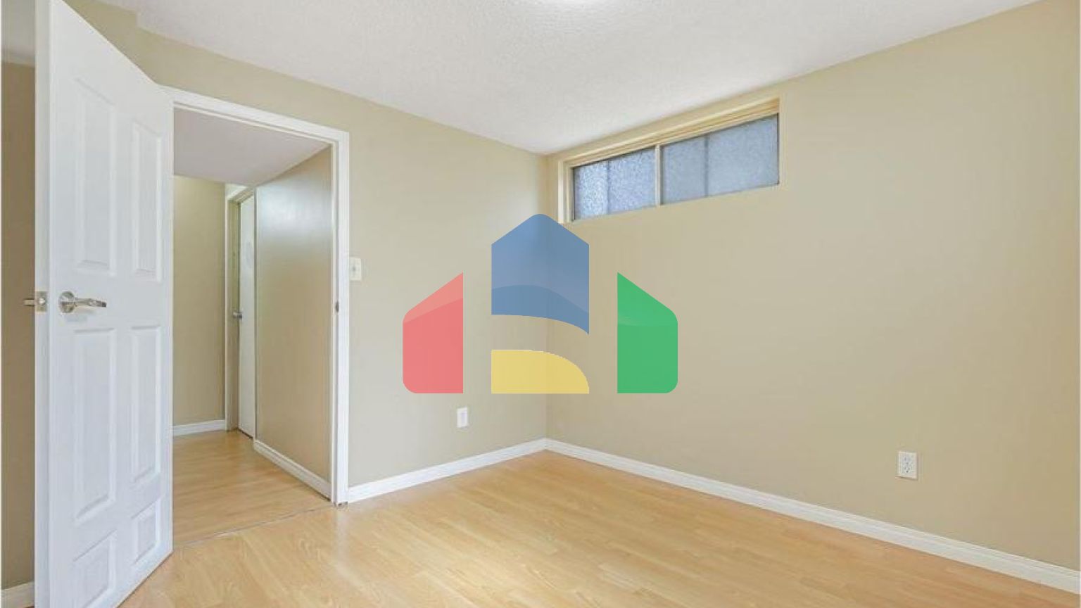 Residential - Single Family Home - Edmonton, Canada - Canada