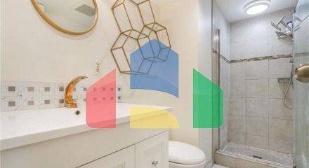 Residential - Single Family Home - Edmonton, Canada - Canada