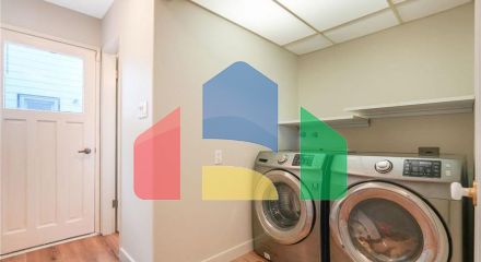 Residential - Single Family Home - Edmonton, Canada - Canada