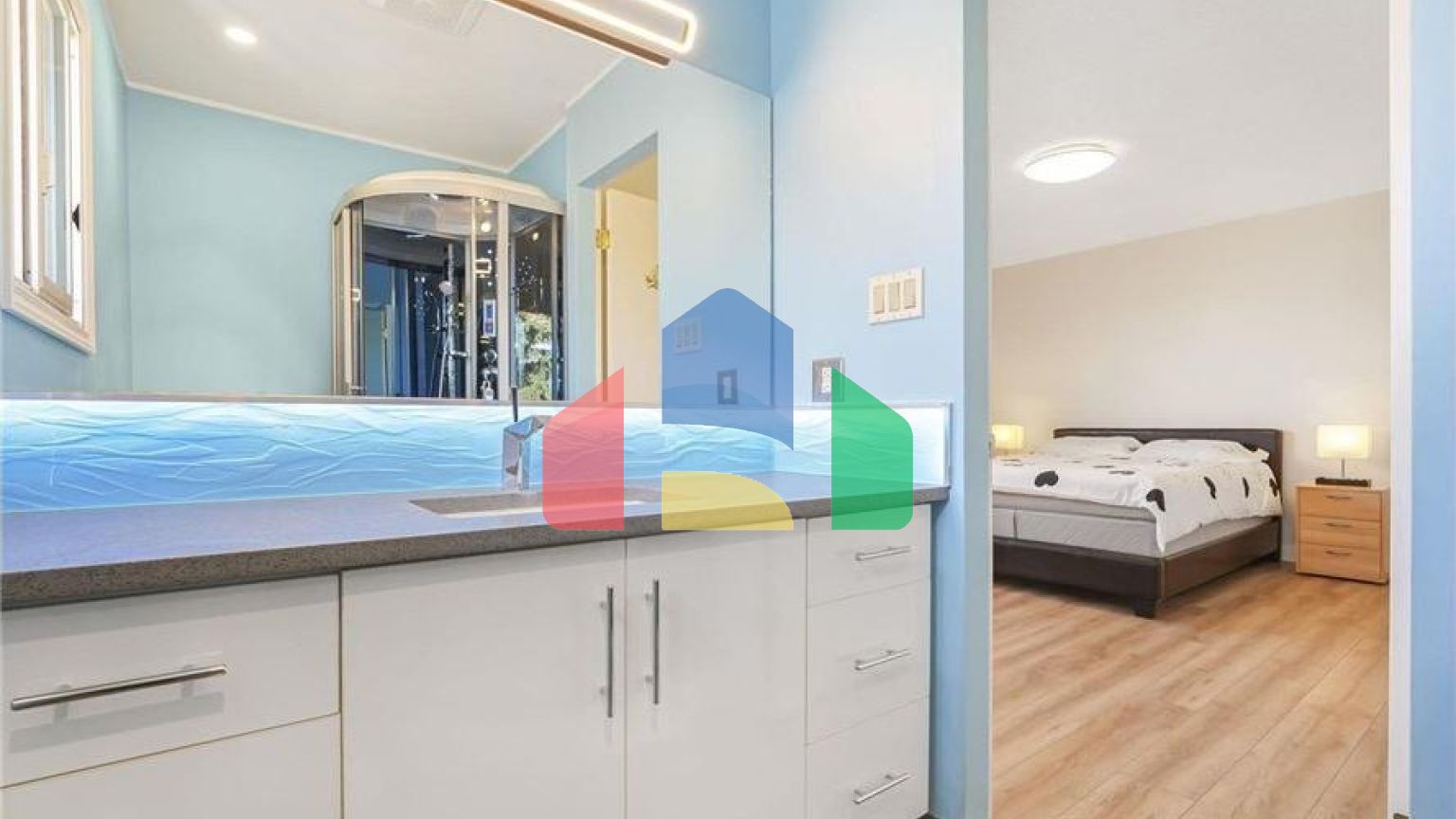 Residential - Single Family Home - Edmonton, Canada - Canada