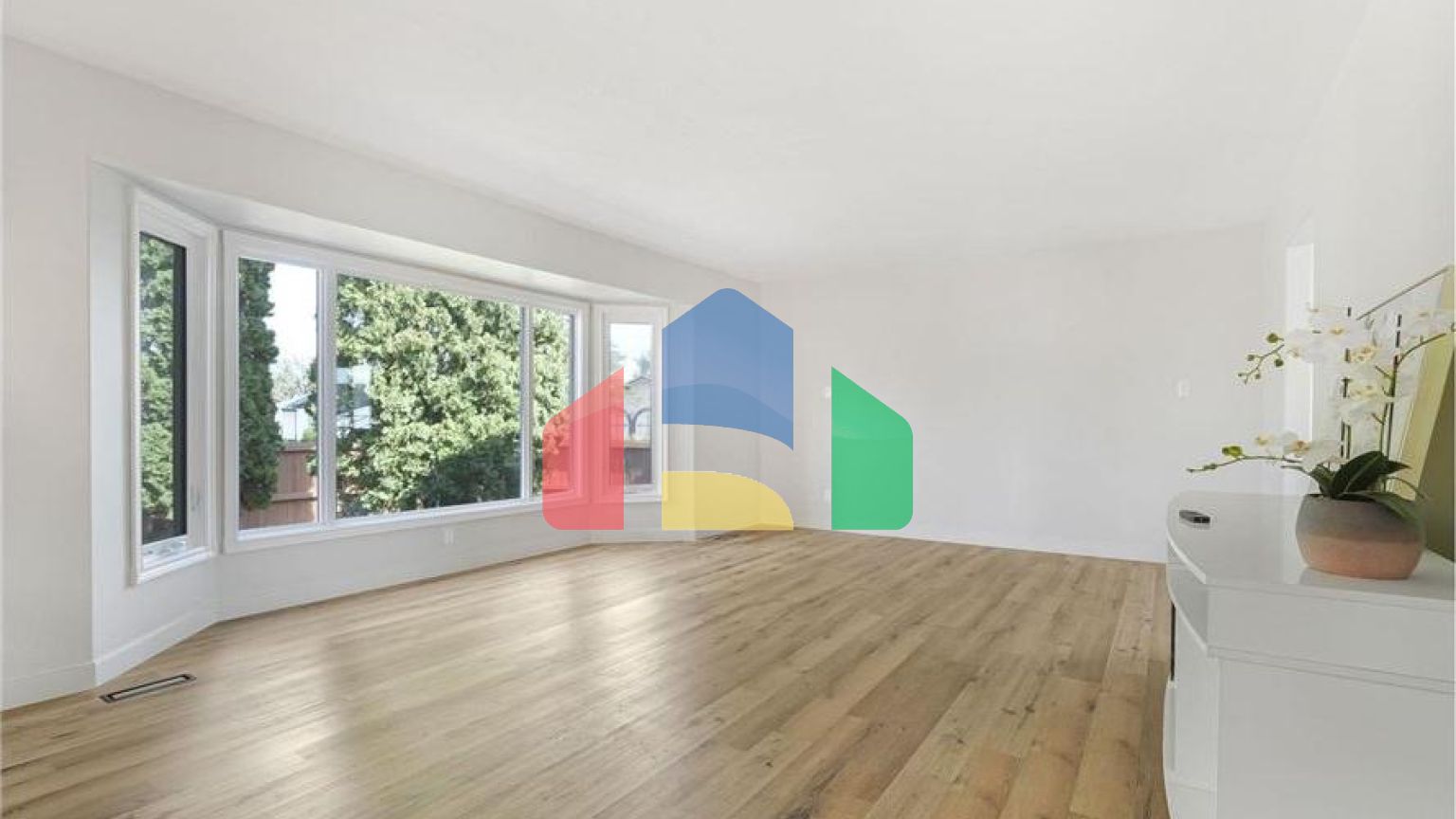 Residential - Single Family Home - Edmonton, Canada - Canada