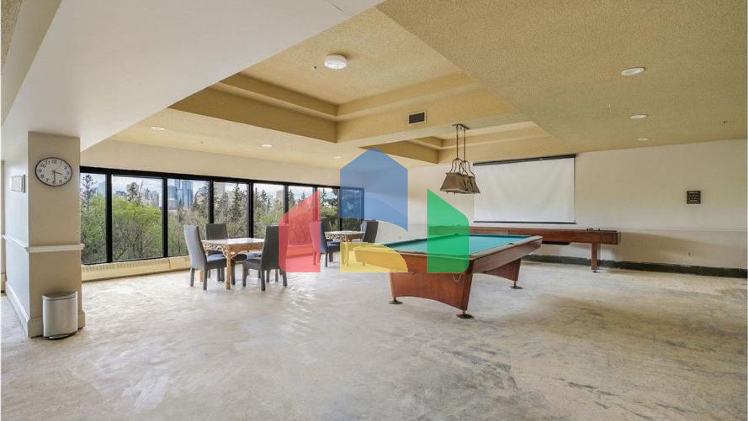 Residential - Condo/Apartment - Edmonton, Canada - Canada