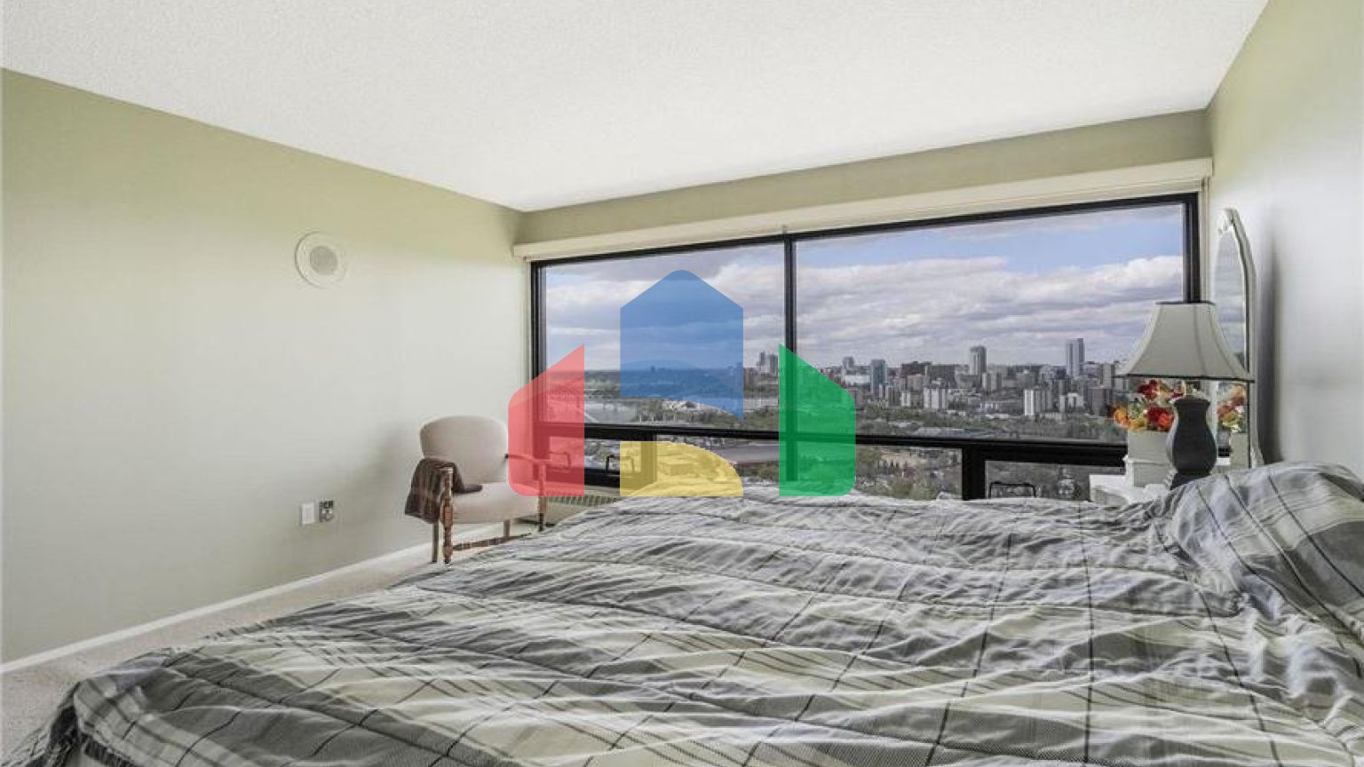 Residential - Condo/Apartment - Edmonton, Canada - Canada