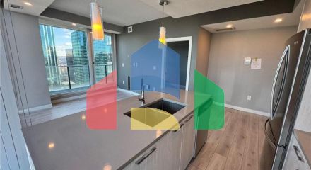 Residential - Single Family Home - Edmonton, Canada - Canada