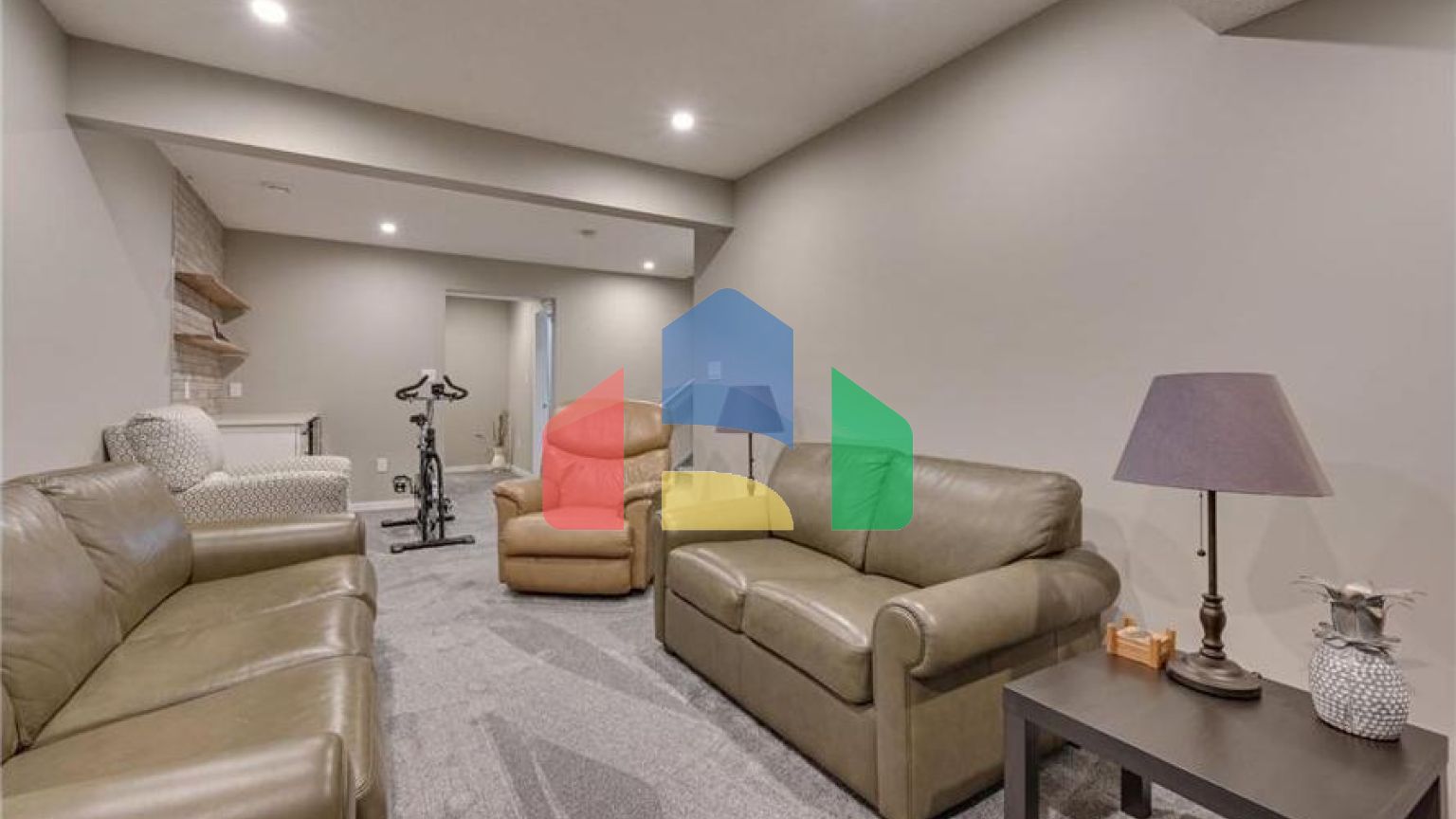 Residential - Single Family Home - Edmonton, Canada - Canada