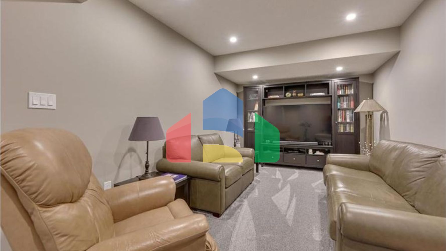 Residential - Single Family Home - Edmonton, Canada - Canada