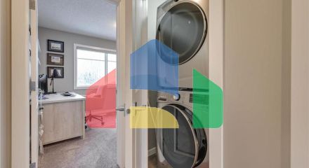 Residential - Single Family Home - Edmonton, Canada - Canada