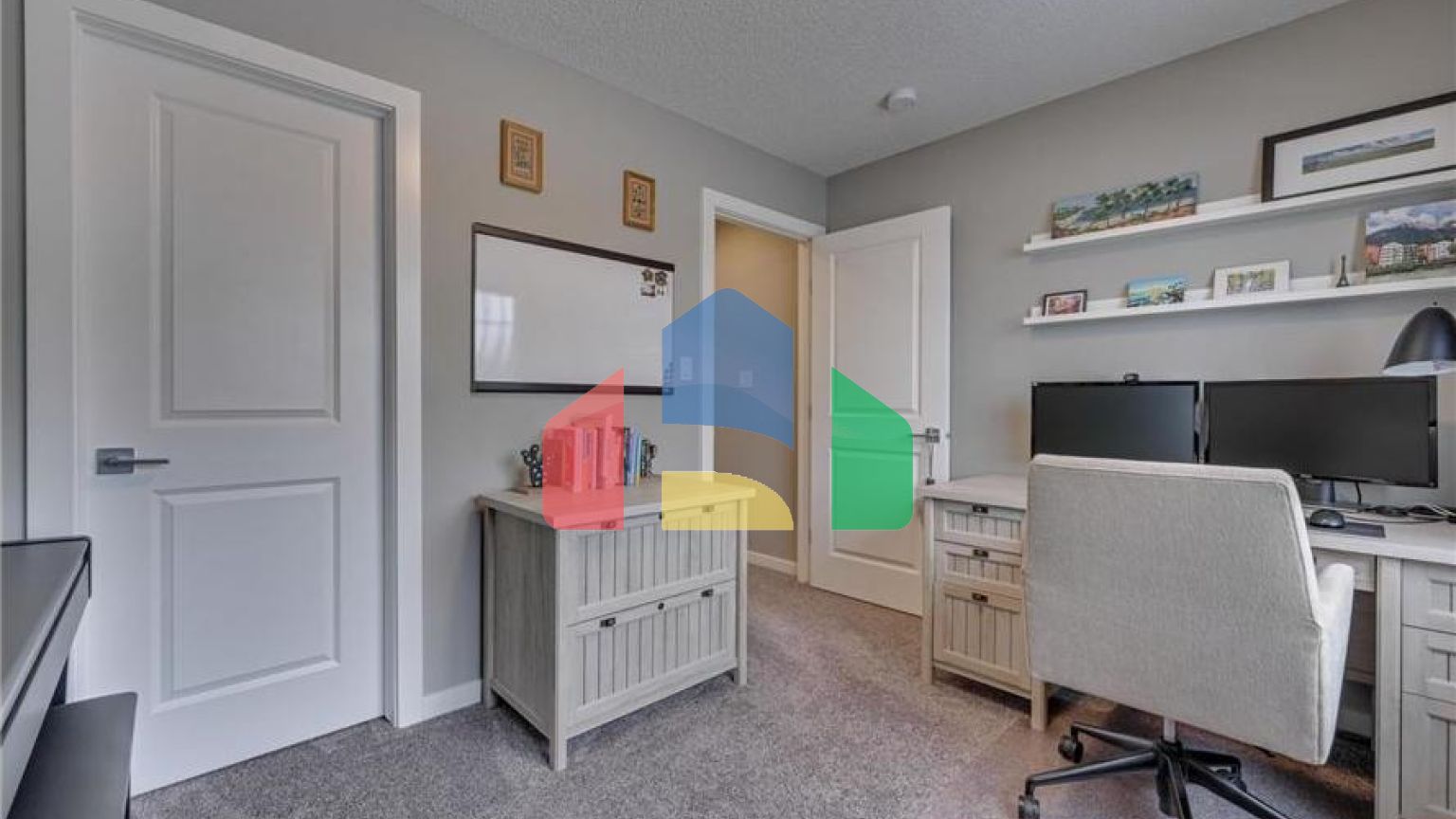 Residential - Single Family Home - Edmonton, Canada - Canada