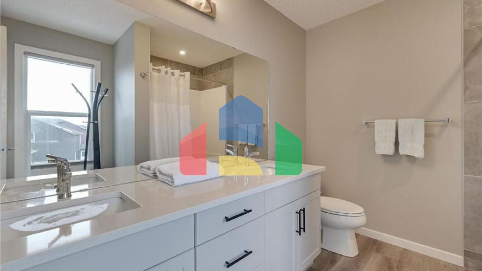 Residential - Single Family Home - Edmonton, Canada - Canada