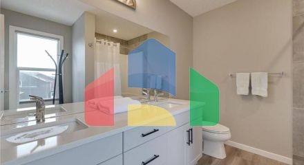 Residential - Single Family Home - Edmonton, Canada - Canada