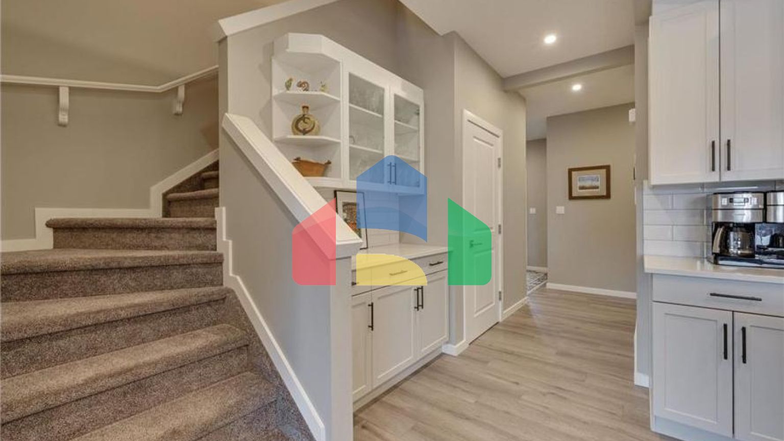 Residential - Single Family Home - Edmonton, Canada - Canada