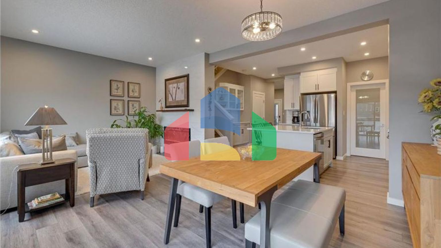 Residential - Single Family Home - Edmonton, Canada - Canada