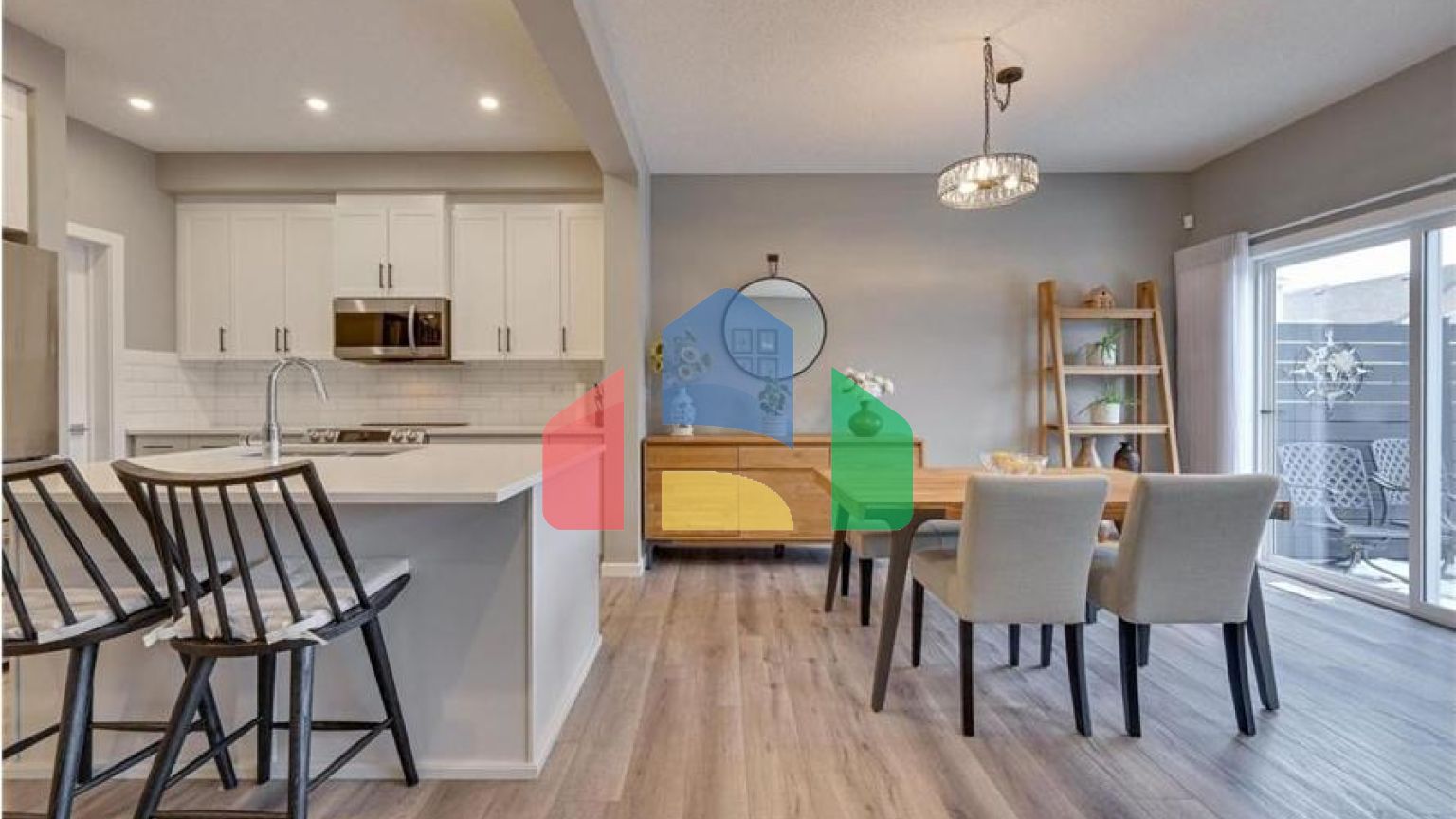 Residential - Single Family Home - Edmonton, Canada - Canada