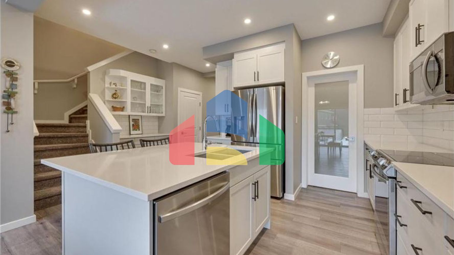 Residential - Single Family Home - Edmonton, Canada - Canada