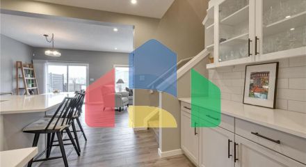 Residential - Single Family Home - Edmonton, Canada - Canada