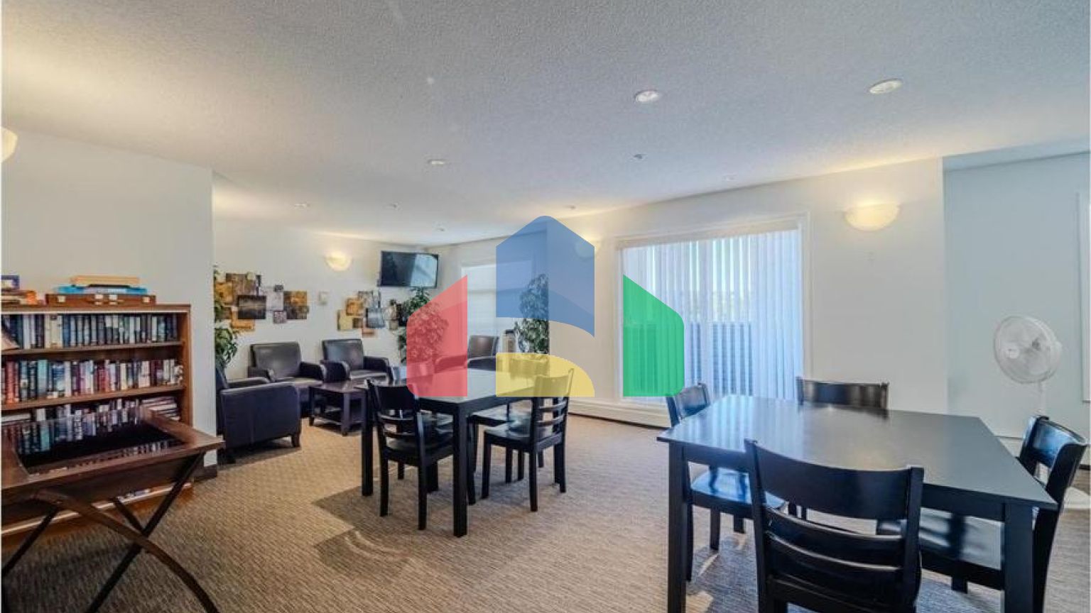 Residential - Single Family Home - Edmonton, Canada - Canada