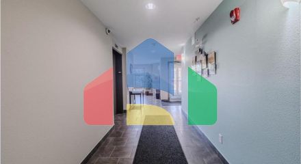 Residential - Single Family Home - Edmonton, Canada - Canada