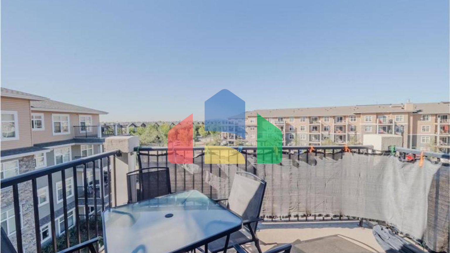 Residential - Single Family Home - Edmonton, Canada - Canada