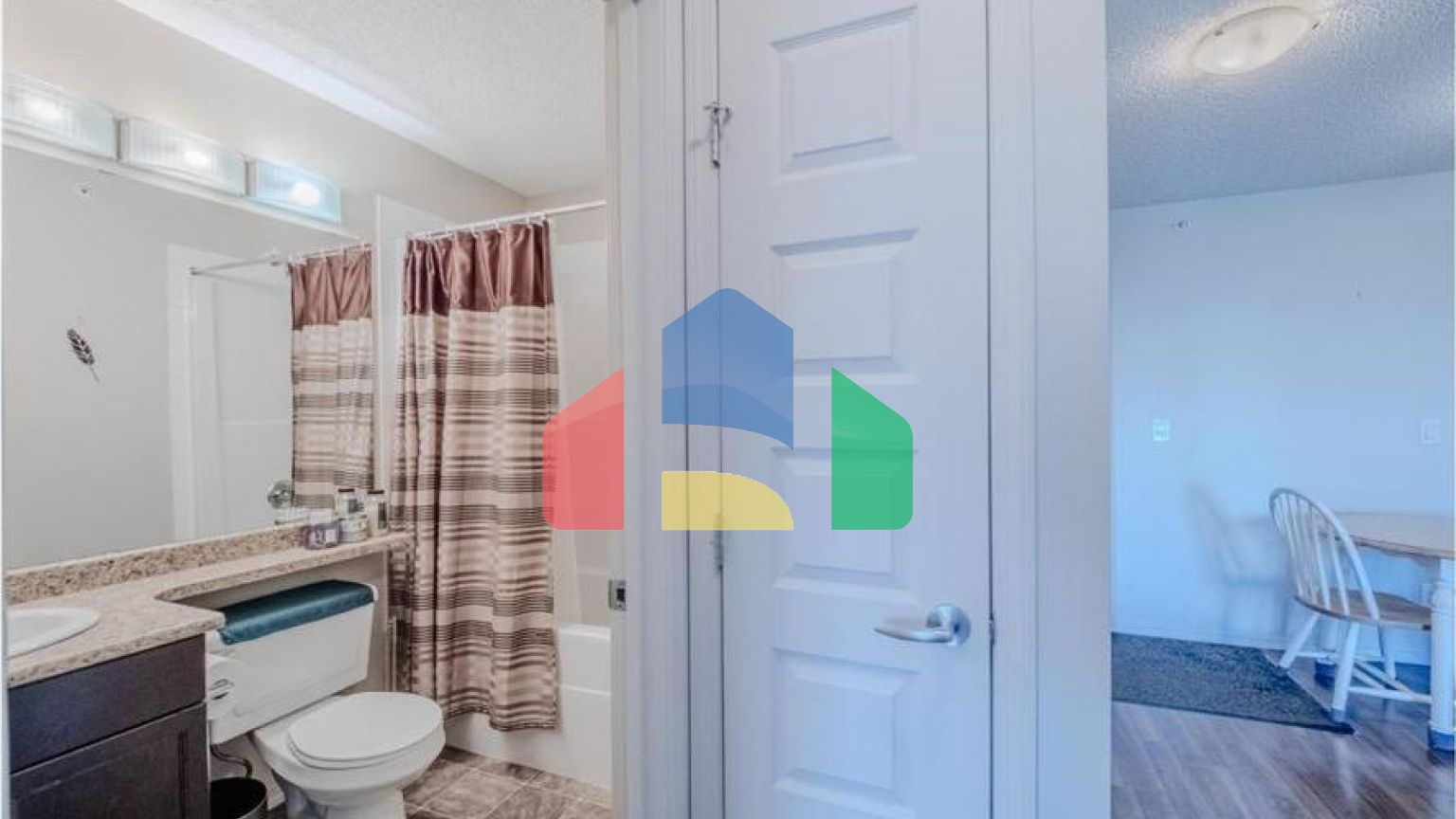 Residential - Single Family Home - Edmonton, Canada - Canada