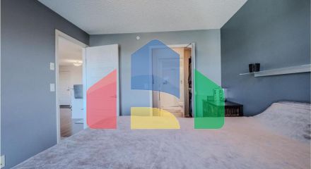 Residential - Single Family Home - Edmonton, Canada - Canada