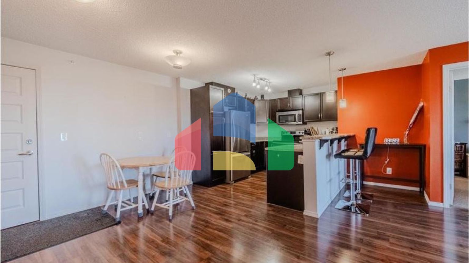 Residential - Single Family Home - Edmonton, Canada - Canada