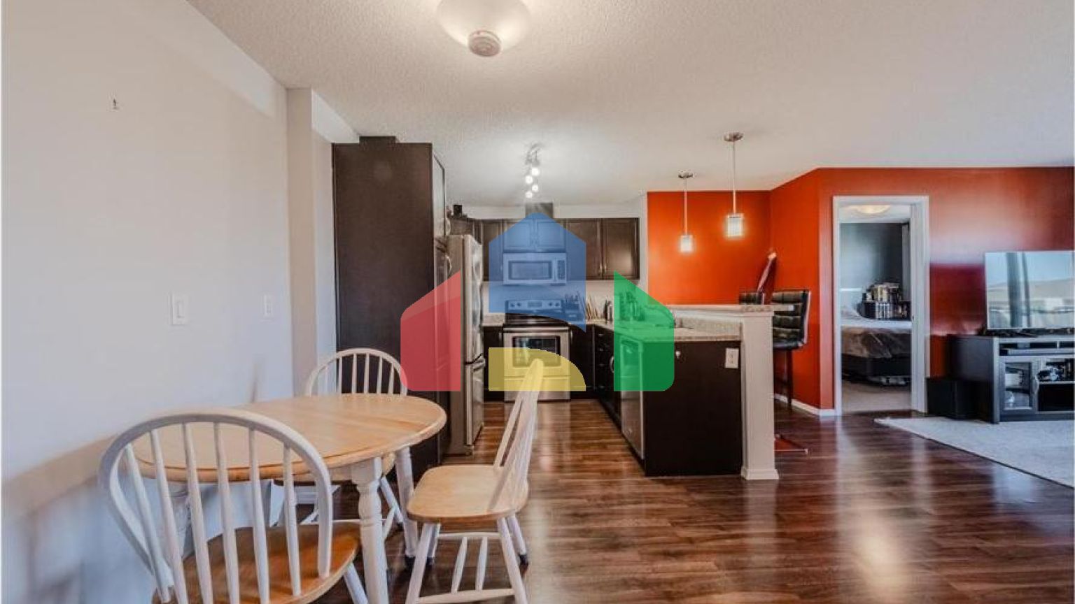 Residential - Single Family Home - Edmonton, Canada - Canada